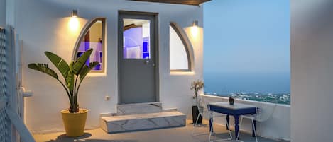 Chambre Double Galerie, vue mer | Terrasse/Patio