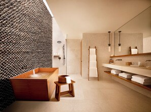 Combined shower/tub, deep soaking tub, rainfall showerhead - Nobu Residences Los Cabos (Cabo San Lucas)