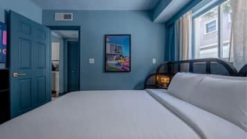 1 bedroom, desk, iron/ironing board, WiFi