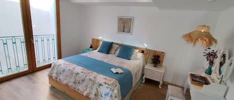1 bedroom, iron/ironing board