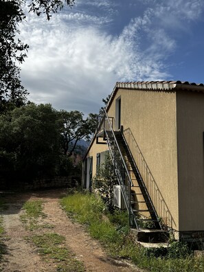 Exterior - Air-conditioned villa - 4 bedrooms - heated pool - near beaches & river (SAINTE LUCIE DE PORTO VECCHIO)