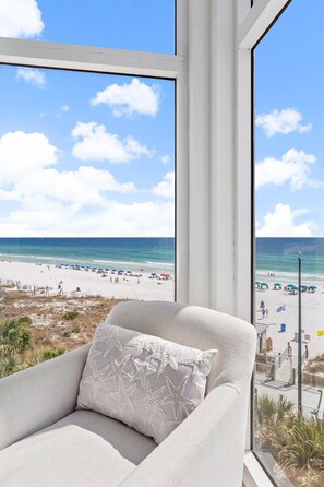 Interior - Gulf Front | Fully Renovated | Pool and Hot Tub (Destin)