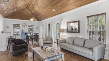 House, 3 Bedrooms (Paradise by the Pool) | Living area | 50-inch Smart TV with digital channels, TV, Netflix
