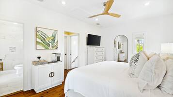 Casa, 3 habitaciones (Suite Escape) | 3 habitaciones, ropa de cama de alta calidad y decoración personalizada