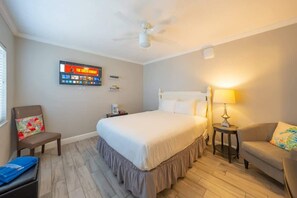 1 chambre, fer et planche à repasser, Wi-Fi, draps fournis