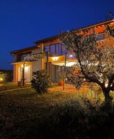 Facciata della struttura