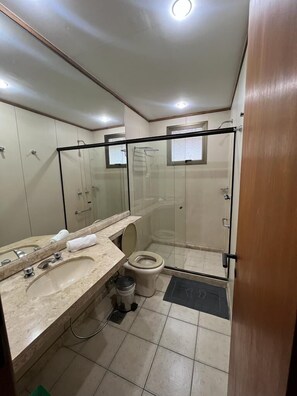 Basic Apartment | Bathroom - Locking S Funcionários 5 (Belo Horizonte)