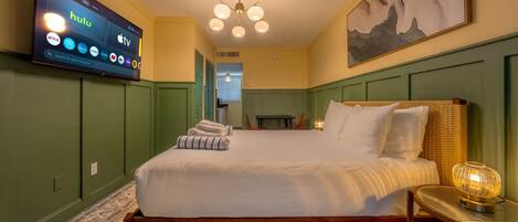 1 chambre, bureau, fer et planche à repasser, Wi-Fi