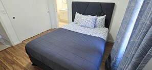 3 habitaciones, tabla de planchar con plancha y wifi gratis