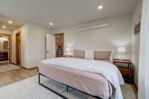 3 dormitorios, tabla de planchar con plancha, wifi y ropa de cama