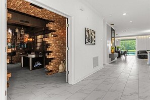 Interior - 9 Bedroom/ 5 Bahroom Storey Lake (4288 PW) (Kissimmee)