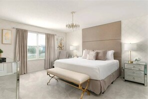 4 Schlafzimmer, Reisekinderbett, WLAN, Bettwäsche