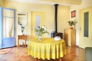 Interior - Spacious house in authentic Luberon (Saint-Martin-de-Castillon)
