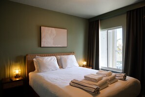 1 Schlafzimmer, Schreibtisch, Bügeleisen/Bügelbrett, WLAN