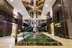 Unclassified image, 3 of 95, button - Scholars Hotel (Tongzhou Bay Business Center Yacht Club) (Nantong)