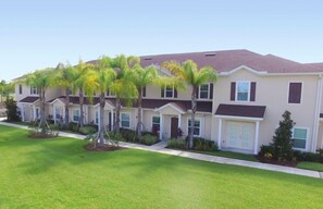 Exterior - 3 Bedrooms/ 2 Bathrooms/ West Lucaya (3216 CP) (Kissimmee)