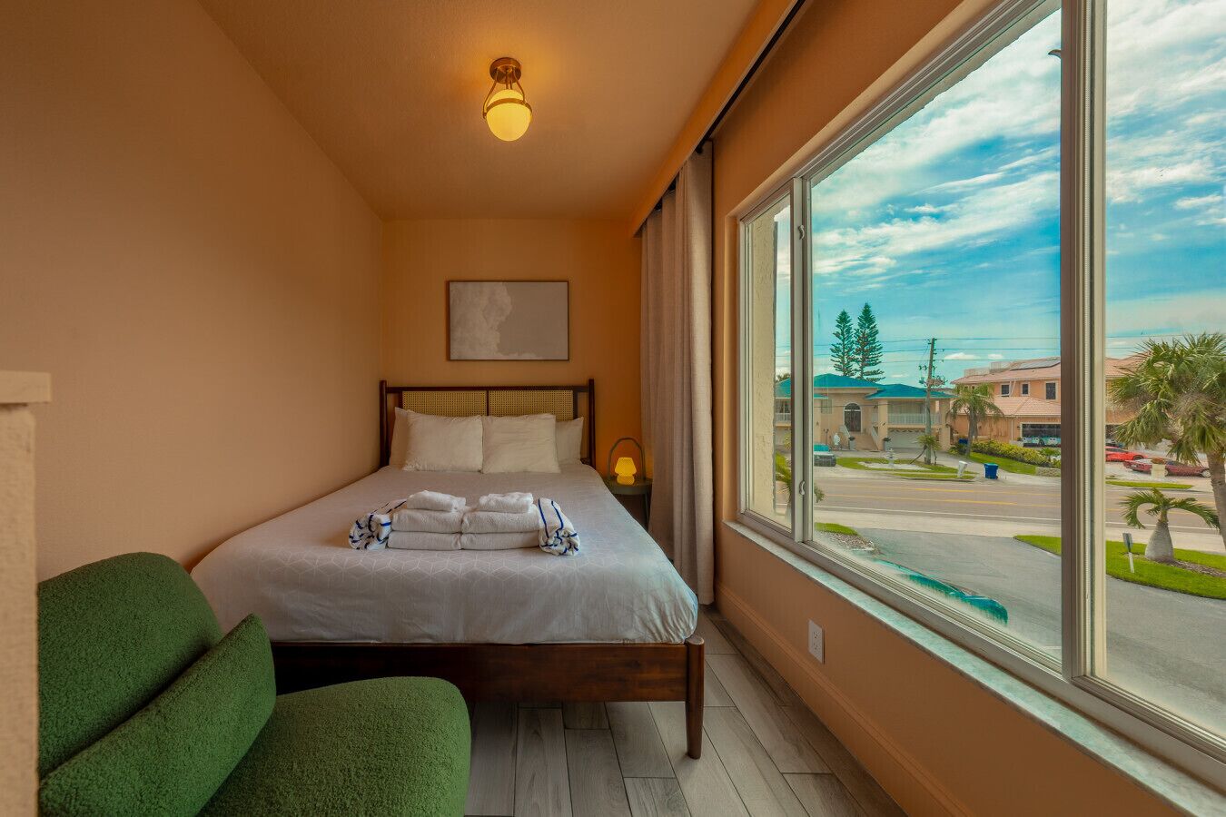 1 camera, una scrivania, ferro/asse da stiro, Wi-Fi