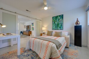 4 slaapkamers, een bureau, reisbedje, gratis wifi