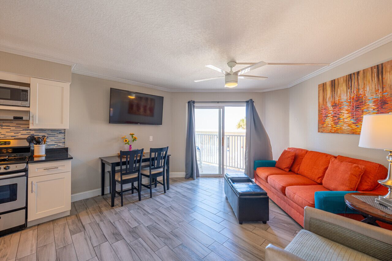 Televisión y oficina 