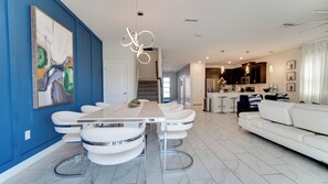 Deluxe Room | Living area - 20 LARGE FAMILY AT CHAMPIONSGATE POOL (Davenport)