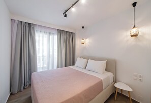 Alloggio Deluxe su due livelli, 2 camere da letto, non fumatori, 2 bagni | Biancheria in cotone egiziano, biancheria da letto di alta qualità