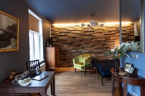 Interior - Vintage Apartments Art / Free parking (Rīga)