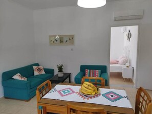 House, Multiple Beds | Dining