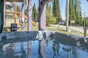 مغطس سبا خارجي