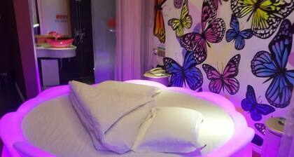 Yimengshu Hotel