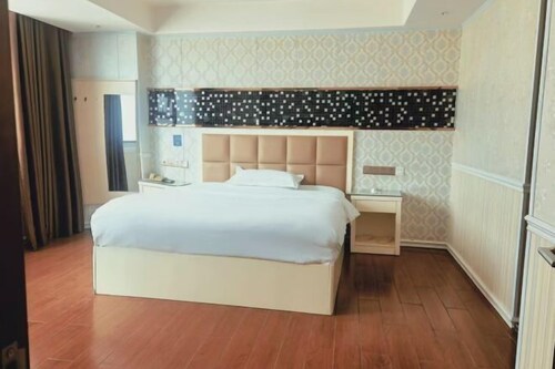 Yimengshu Hotel