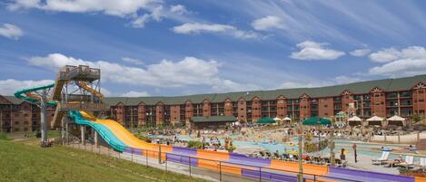Indoor pool, outdoor pool