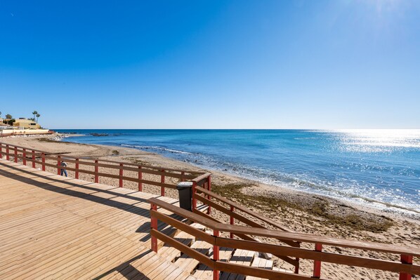 On the beach - Calahonda Beach II First line beach apartment in Calahonda (Mijas Costa)