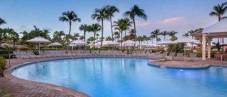 Outdoor pool, a heated pool