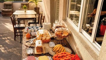 Frokostbuffé er inkludert hver dag