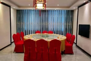 Restaurant - Kumho Hotel (Wengyuan)