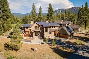 Exterior - Chateau on Carson Range. Private Hot Tub, Golf & Exclusive Club Amenities! (Truckee)