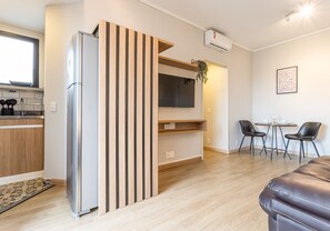 Apartamento 1 Dormitorio Casal | Sala de estar | Smart TV 40 polegadas com canais digitais, TV