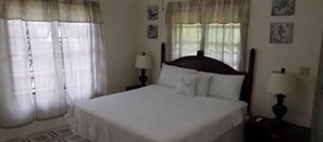 4 bedrooms, free WiFi, bed sheets