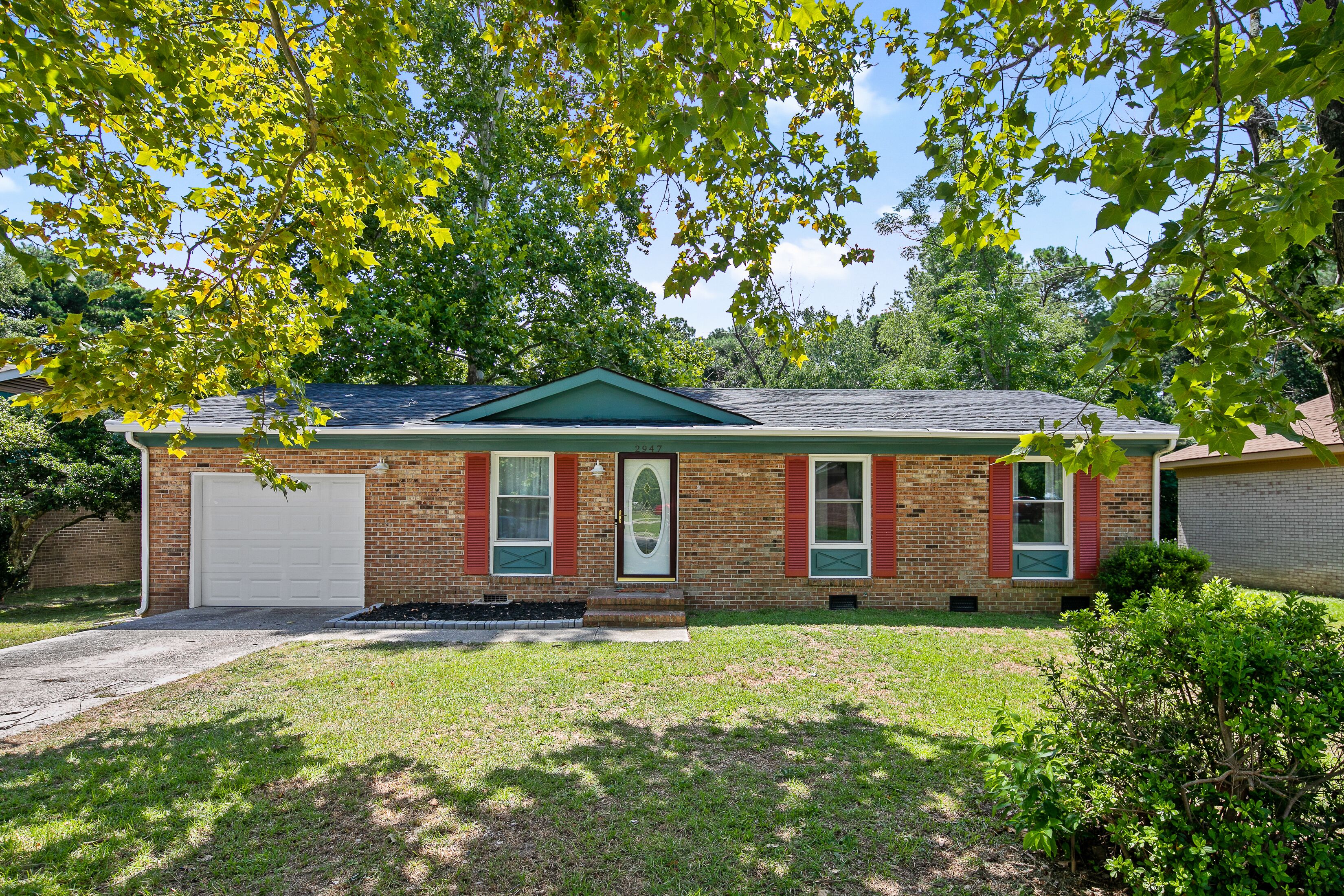 Cheerful & Cozy 3-bedroom Home with Free Parking