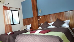 Room - Hospedaje Los Cactus (Puerto Villamil)
