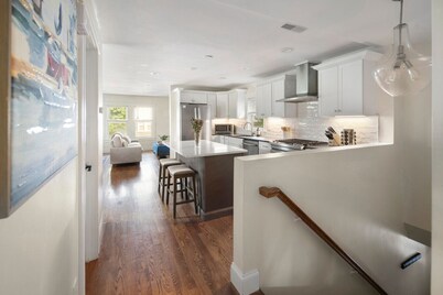 Spacious Renovated Home Minutes to City w/Parking