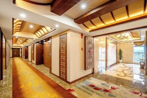 Interior - Menluo Hotel (Cangyuan)