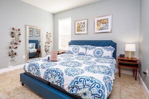 6 habitaciones, tabla de planchar con plancha, cuna de viaje y wifi 