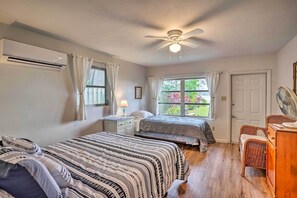 2 habitaciones, tabla de planchar con plancha, wifi y ropa de cama 