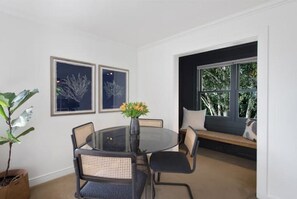 Dining - The Loft - City views and luxury too! (Seattle)