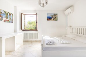 6 chambres, Wi-Fi gratuit, draps fournis