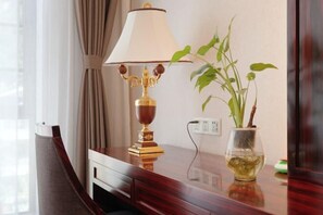 Interior - Fall In Love With Nujiang Grand Canyon Hotel (Lushui)