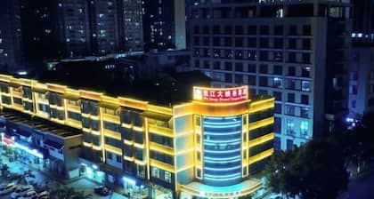 Fall In Love With Nujiang Grand Canyon Hotel