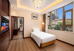 Room - Fall In Love With Nujiang Grand Canyon Hotel (Lushui)