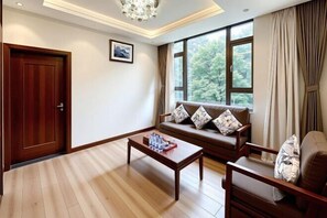 Room - Fall In Love With Nujiang Grand Canyon Hotel (Lushui)